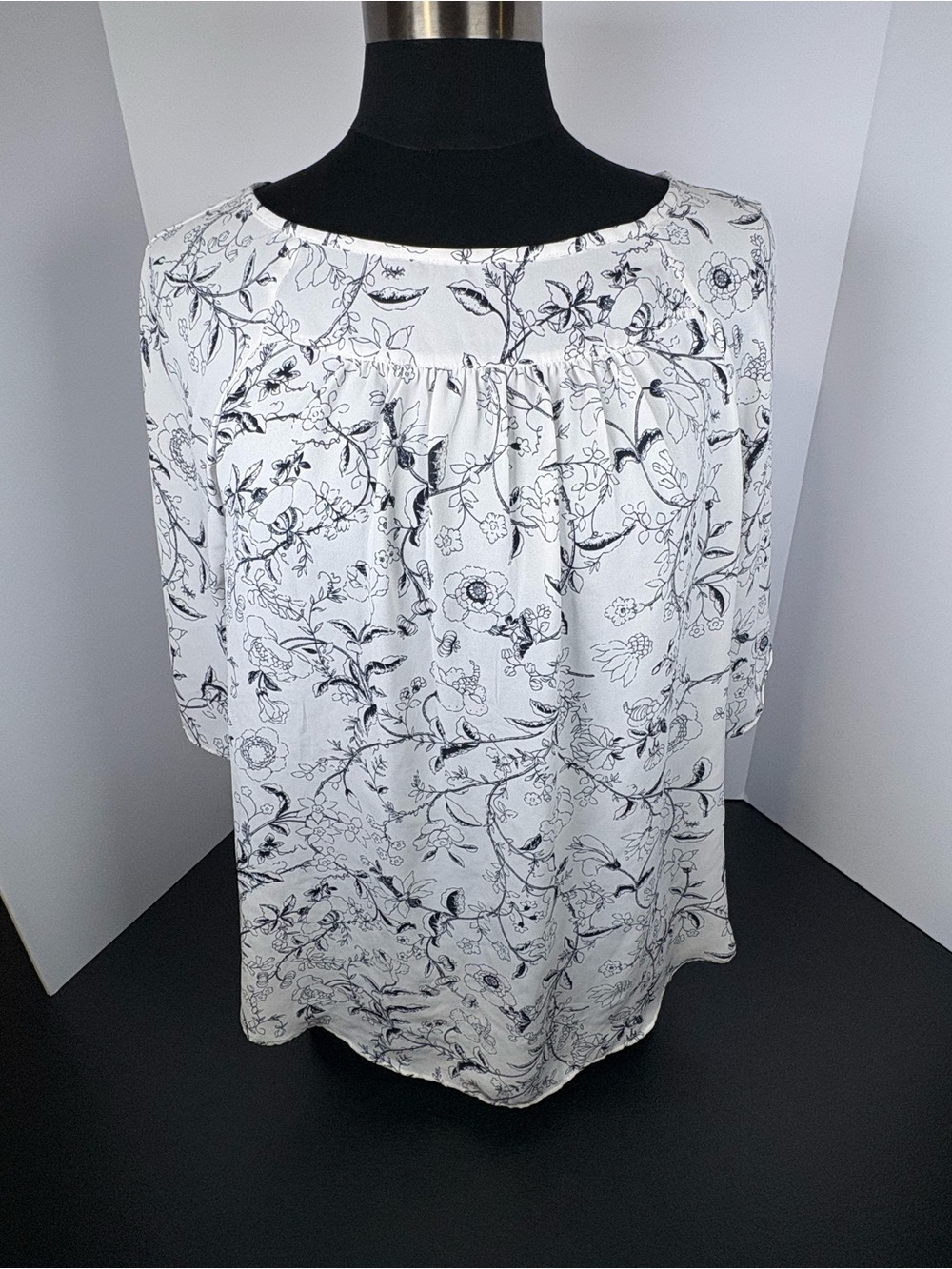 LOFT White and Black Floral Scoop Neck Tunic